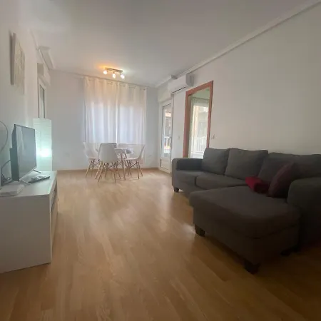Appartamento Homely Mar 2 *